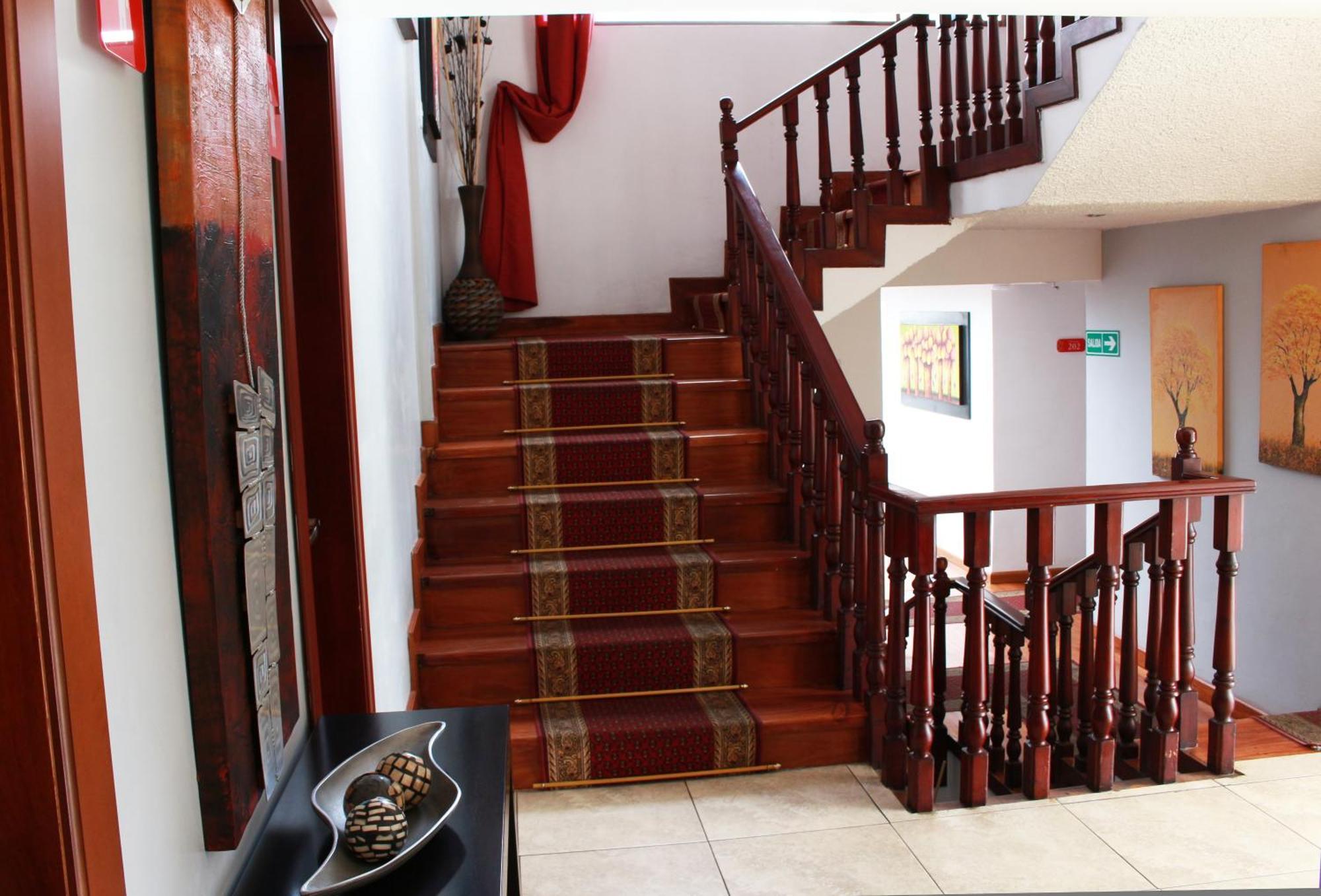 Hotel Santiago De Compostella Suites Cuenca Exterior photo