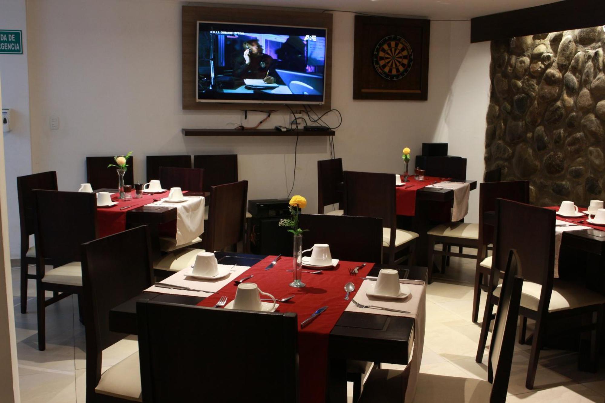 Hotel Santiago De Compostella Suites Cuenca Exterior photo