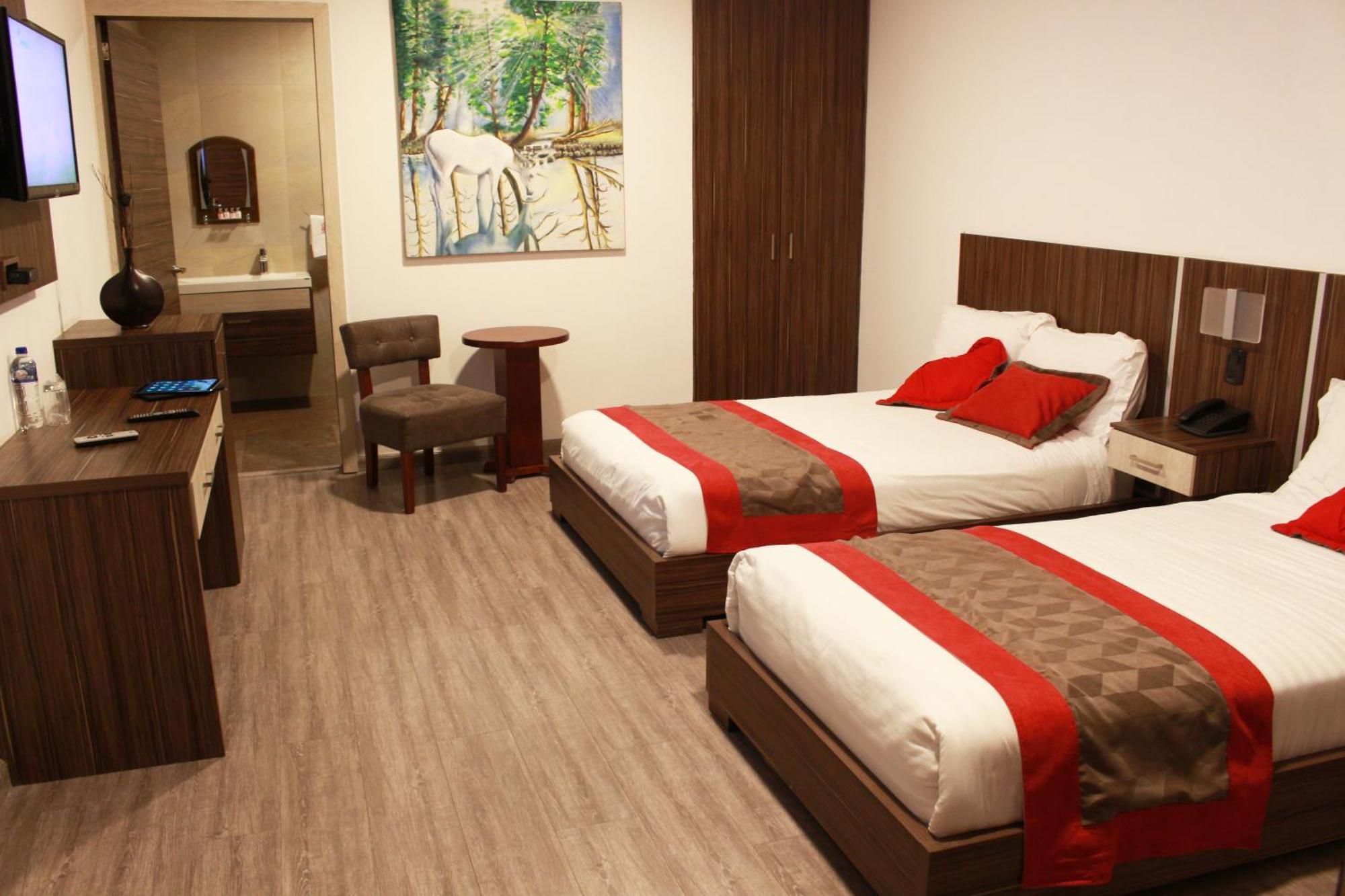 Hotel Santiago De Compostella Suites Cuenca Exterior photo