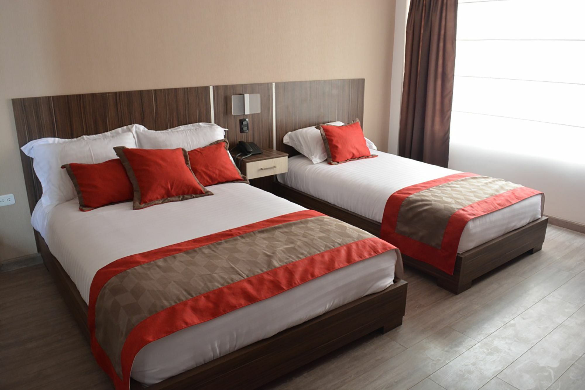 Hotel Santiago De Compostella Suites Cuenca Exterior photo